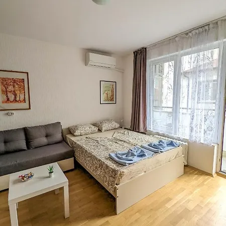 Center Relax, Ndk & Vitoshka & Metro Station * Sofie